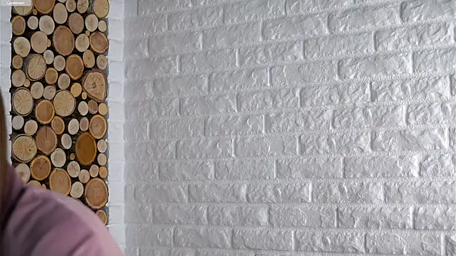 LowOncoming live sex cam