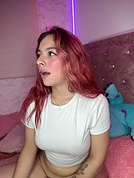 Yovng___Lau live sex cam