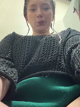 MooonReal's cam snapshot