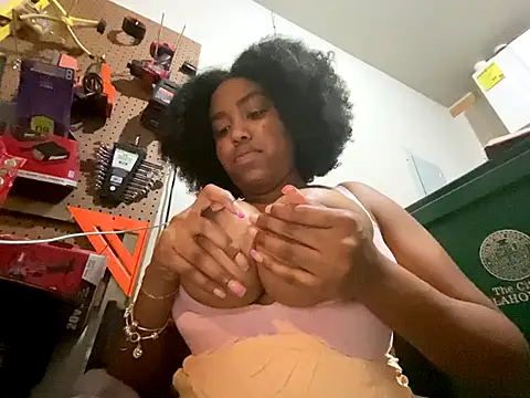 princesslivv's cam snapshot