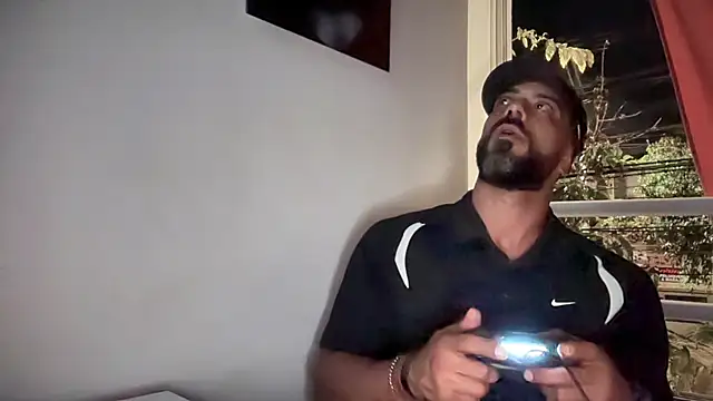 romeolovedark live sex cam