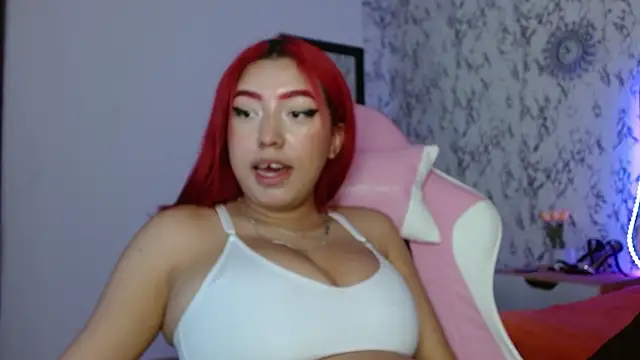 sweetcherryyy_'s cam snapshot