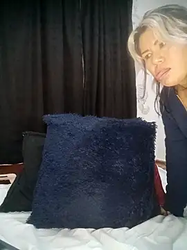 angi_daw's cam snapshot