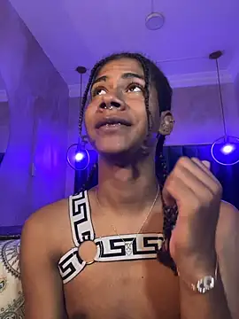 Maxim-Walker live sex cam