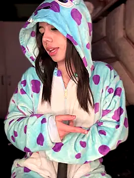 Laura-Khalifa live sex cam