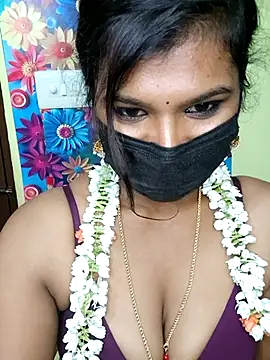 Premalatha_28's cam snapshot