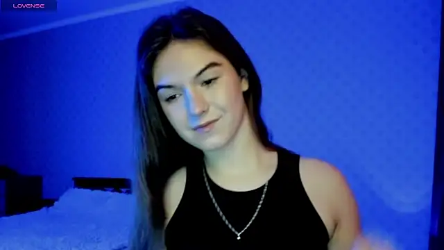 luna_lust_212's cam snapshot