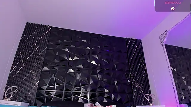 katierouge_'s cam snapshot