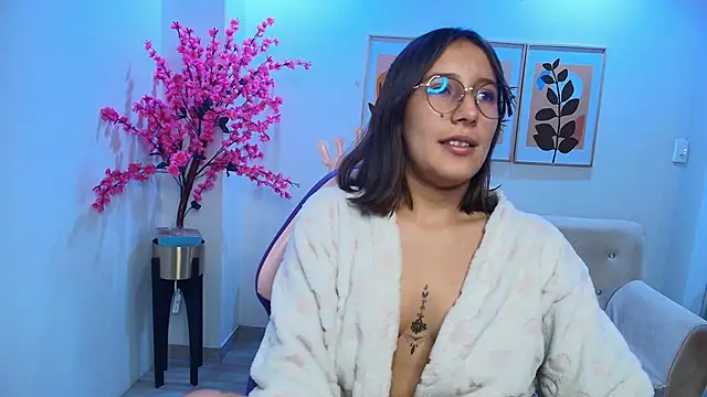 Lili_scott's cam snapshot