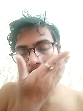 Rajkinky2028's web cam