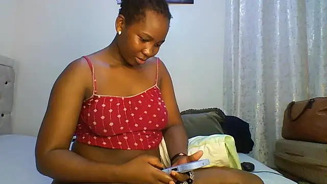 Petitiebooty's cam snapshot