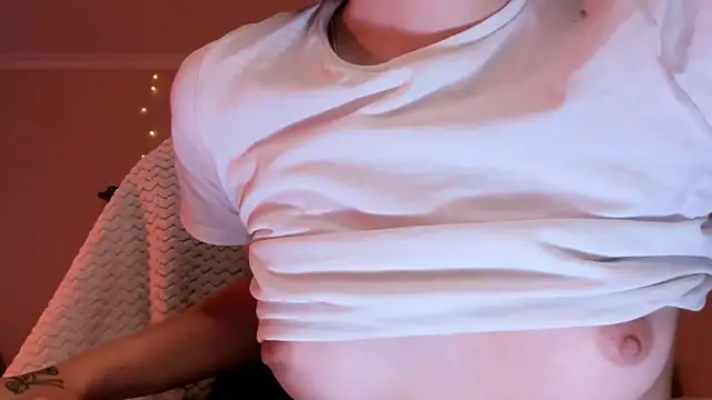 Britney_Ross's cam snapshot