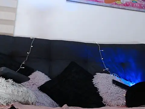 valery_carter01's cam snapshot