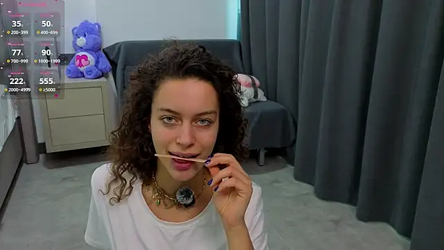 Luna_Veyra's cam snapshot