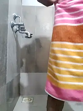 Punekarmanoj97's cam snapshot