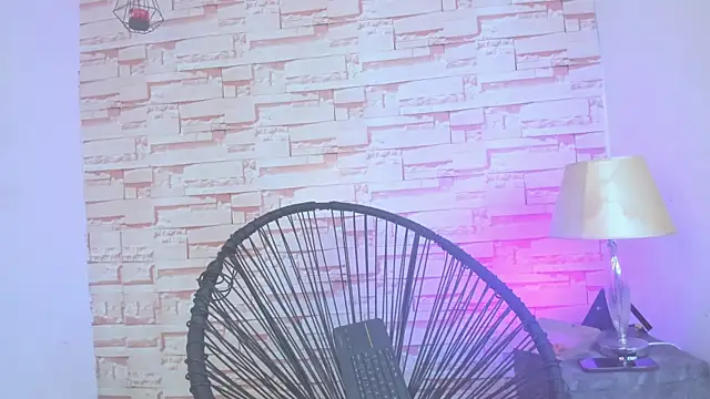 Lidianis_333's cam snapshot