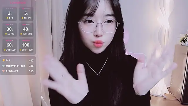 Miu-999 live sex cam