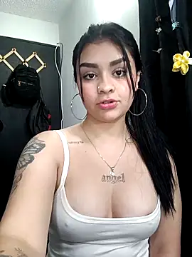 soy_valu live sex cam