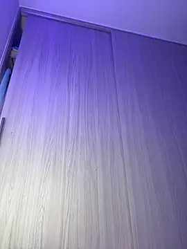 riri_brunnete live sex cam