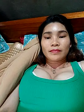 Bear_bear0's cam snapshot