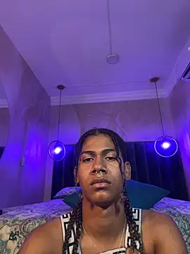 Maxim-Walker live sex cam