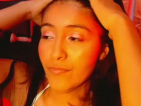 KATY_LOWERY's cam snapshot