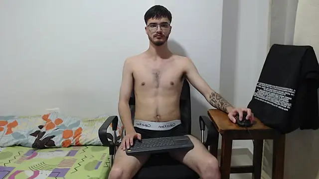 Aleex_Miller's cam snapshot