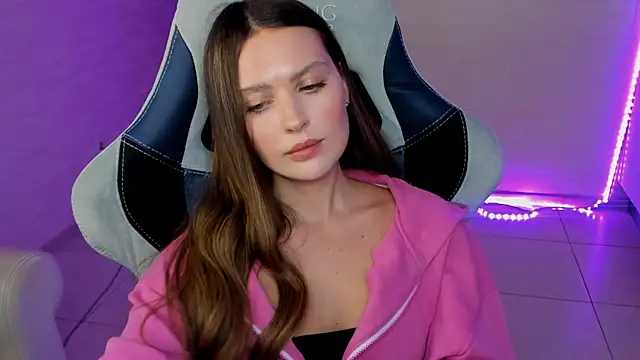 yourArya's cam snapshot