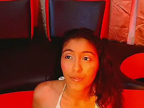 KATY_LOWERY's cam snapshot