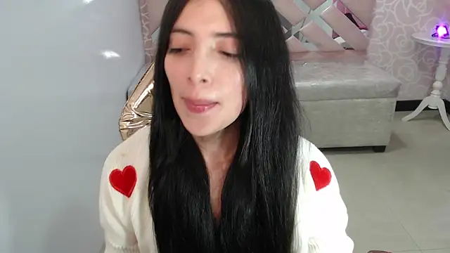 cynthia_ch's cam snapshot