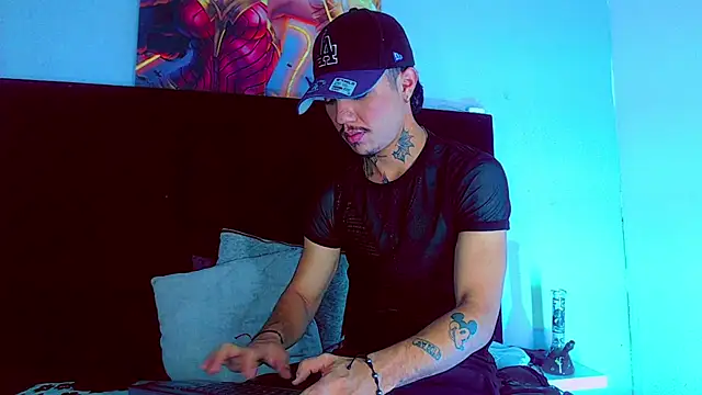 HannibalLester's cam snapshot