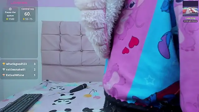 AdelaidaManson18's cam snapshot