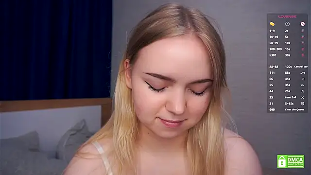 ZaraCreedon's cam snapshot