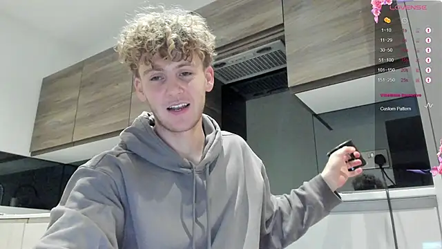 DominantAlex18 live sex cam