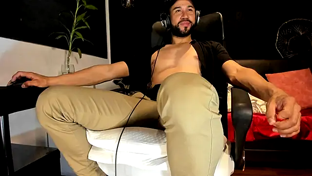 alessandro_wye live sex cam