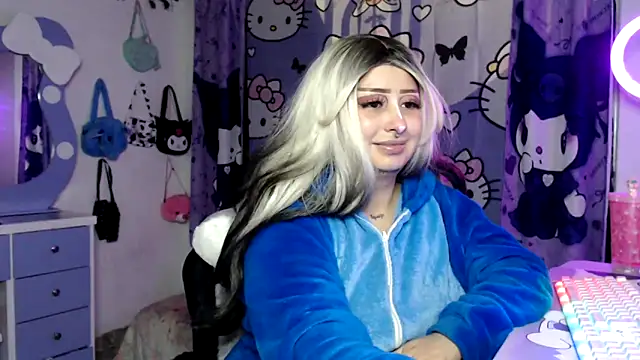 lussyevans24's cam snapshot