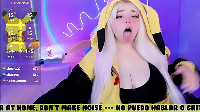 waifumochi_chan's cam snapshot