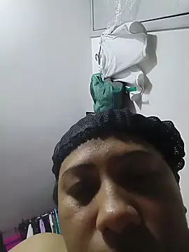 marimar_24 live sex cam