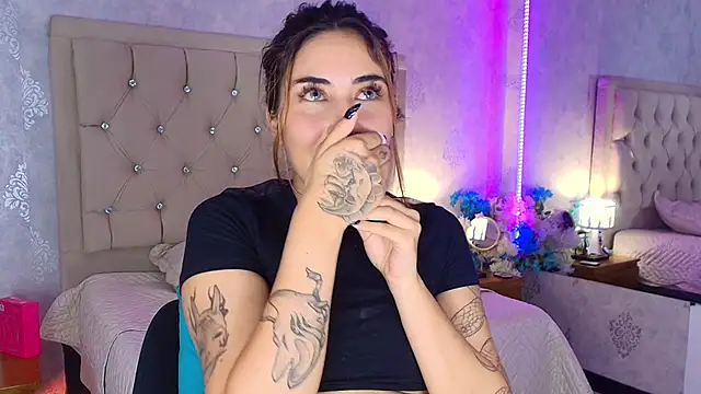 nini_love01's cam snapshot