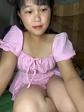 love_pusy09's cam snapshot