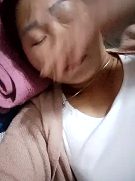 vangkt-cute's cam snapshot