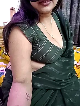 kaamuk_shweta live sex cam