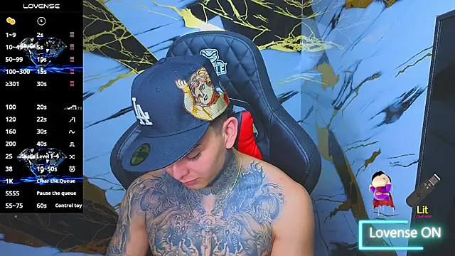 Kevin22_222's cam snapshot