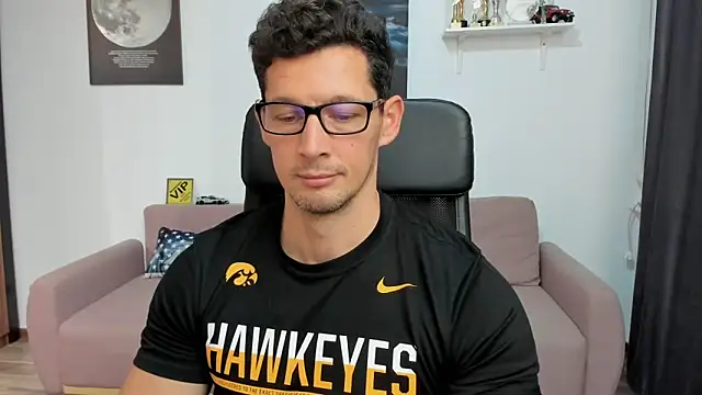 BrutusK08's cam snapshot