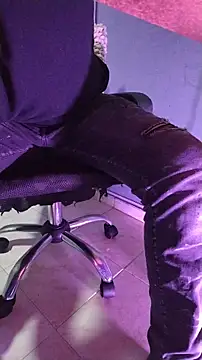 lans_howl's cam snapshot