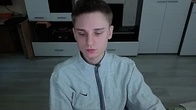 angryzan's cam snapshot