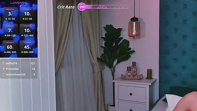 EmmaGold live sex cam