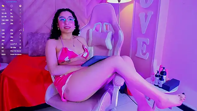 DemiJones_'s cam snapshot