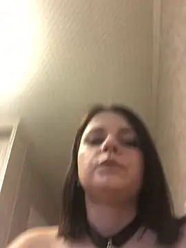 SheilaAndDanny live sex cam