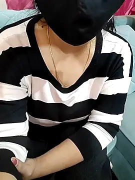 Hia_Rani live sex cam